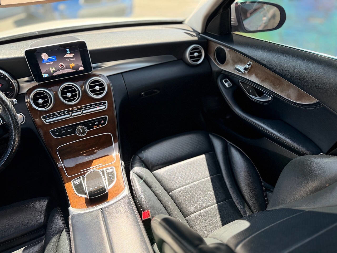 Used 2015 Mercedes-Benz C 300 4MATIC Sedan image 19