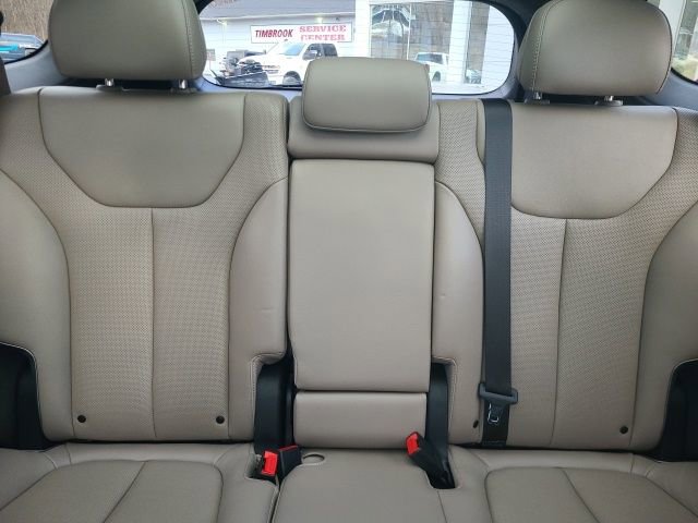 Used 2023 Hyundai Santa Fe Limited image 17