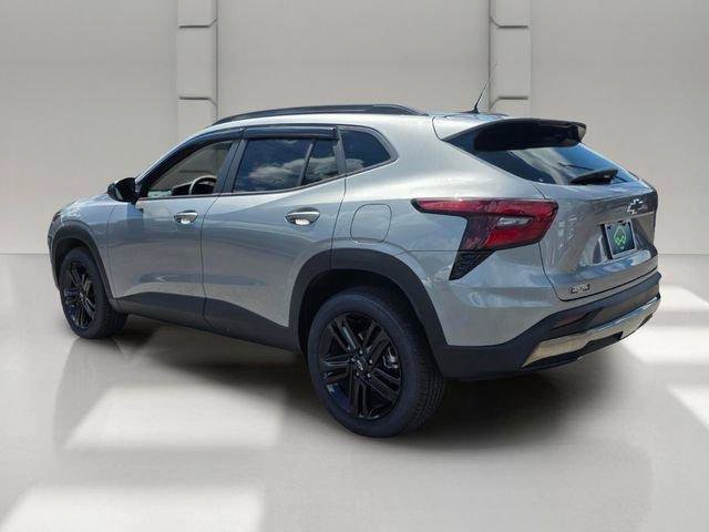 Certified 2025 Chevrolet Trax ACTIV w/ Sunroof Package FWD image 3