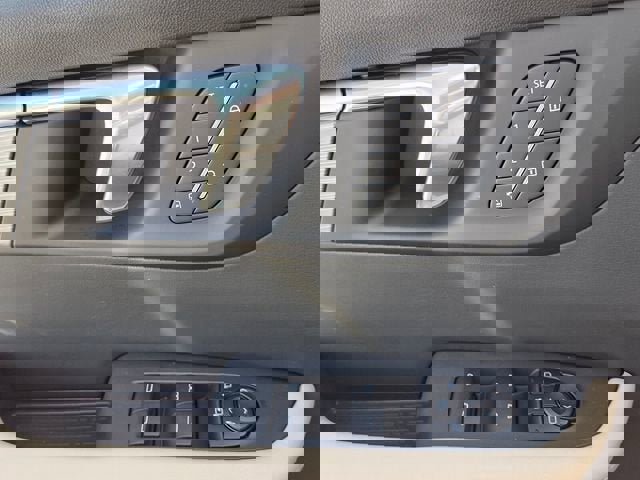 New 2026 Buick Enclave Preferred w/ Power Package image 19