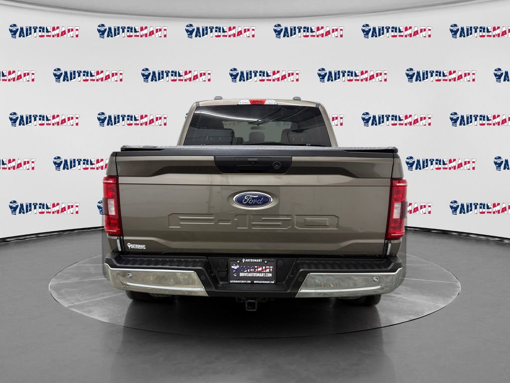 Used 2022 Ford F150 XLT w/ Trailer Tow Package image 4