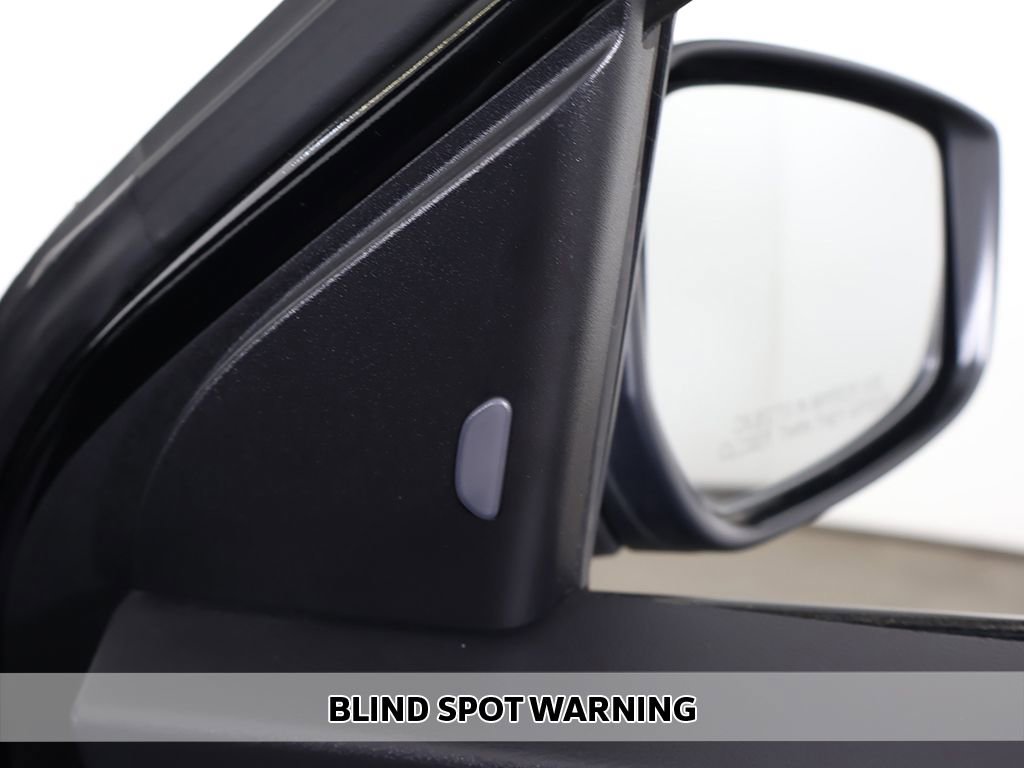 Used 2024 Nissan Kicks S image 3