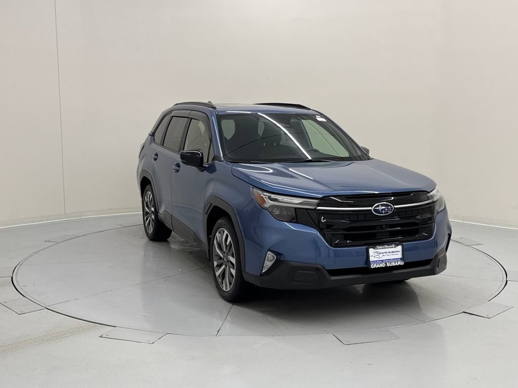 Used 2025 Subaru Forester Touring w/ Popular Package - Touring image 7