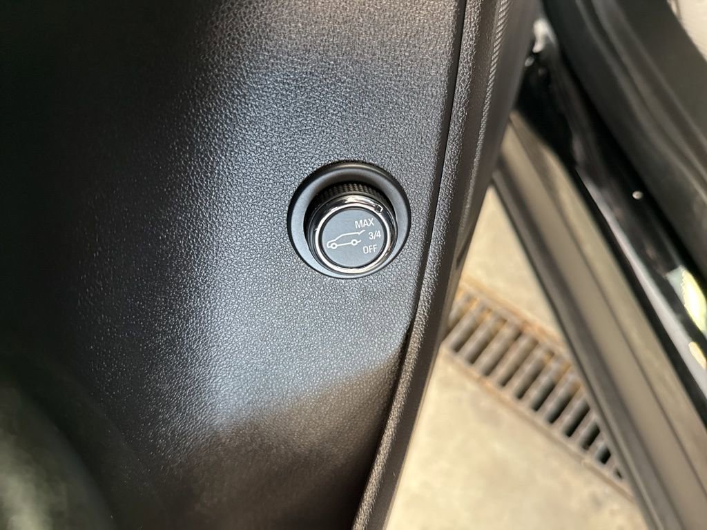 Used 2024 Chevrolet Blazer LT w/ Convenience Package AWD/4WD image 22