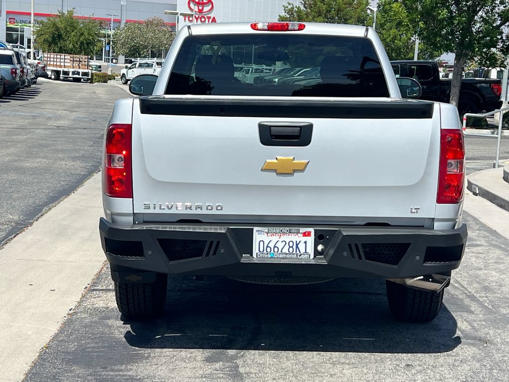 Used 2013 Chevrolet Silverado 1500 LT w/ Chrome Essentials Package RWD image 6