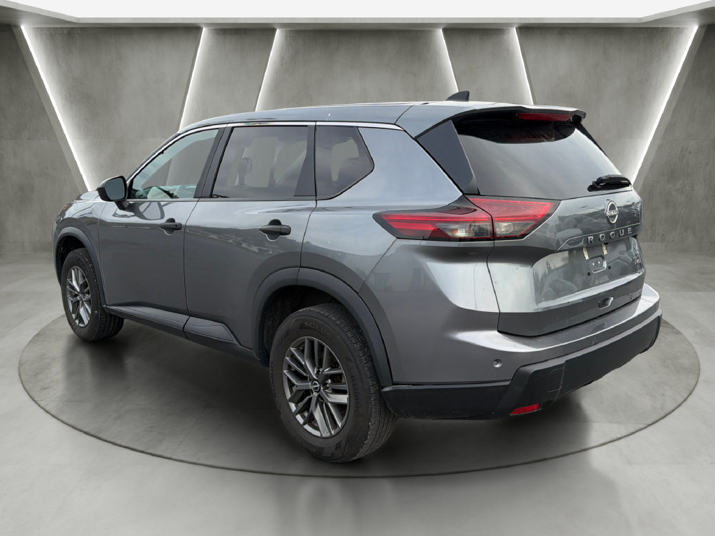 Used 2024 Nissan Rogue S AWD/4WD image 5