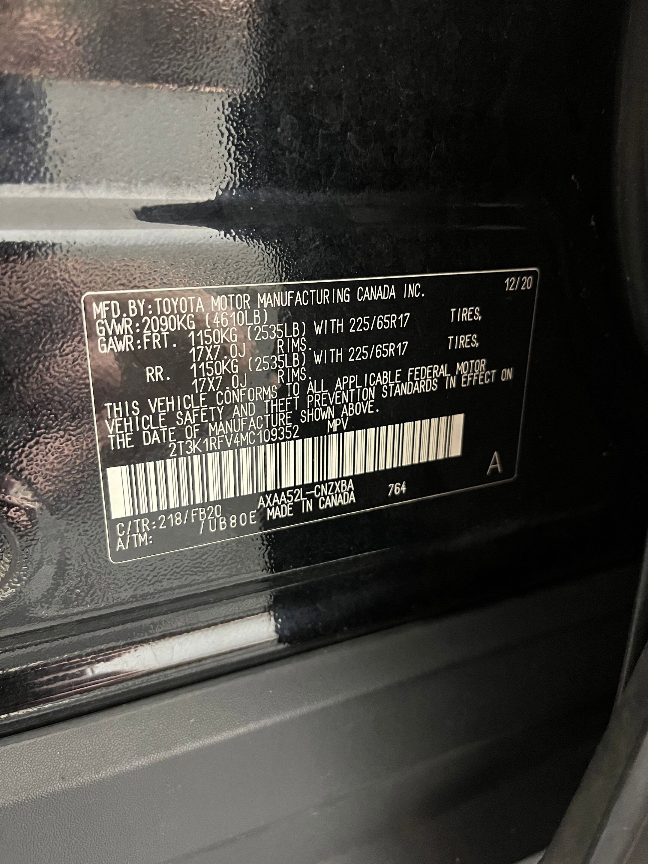 Used 2021 Toyota RAV4 LE image 16