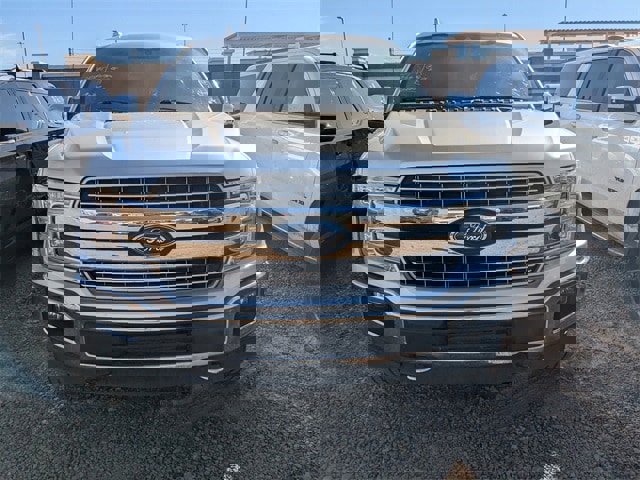 Used 2018 Ford F150 Lariat w/ Equipment Group 502A Luxury image 2