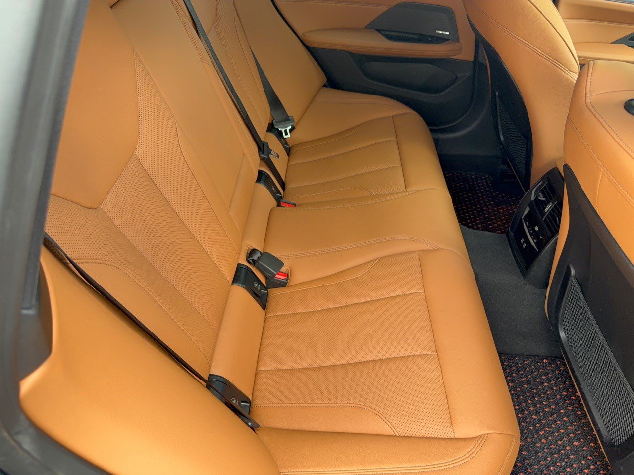 Used 2024 BMW M440i Gran Coupe RWD image 29