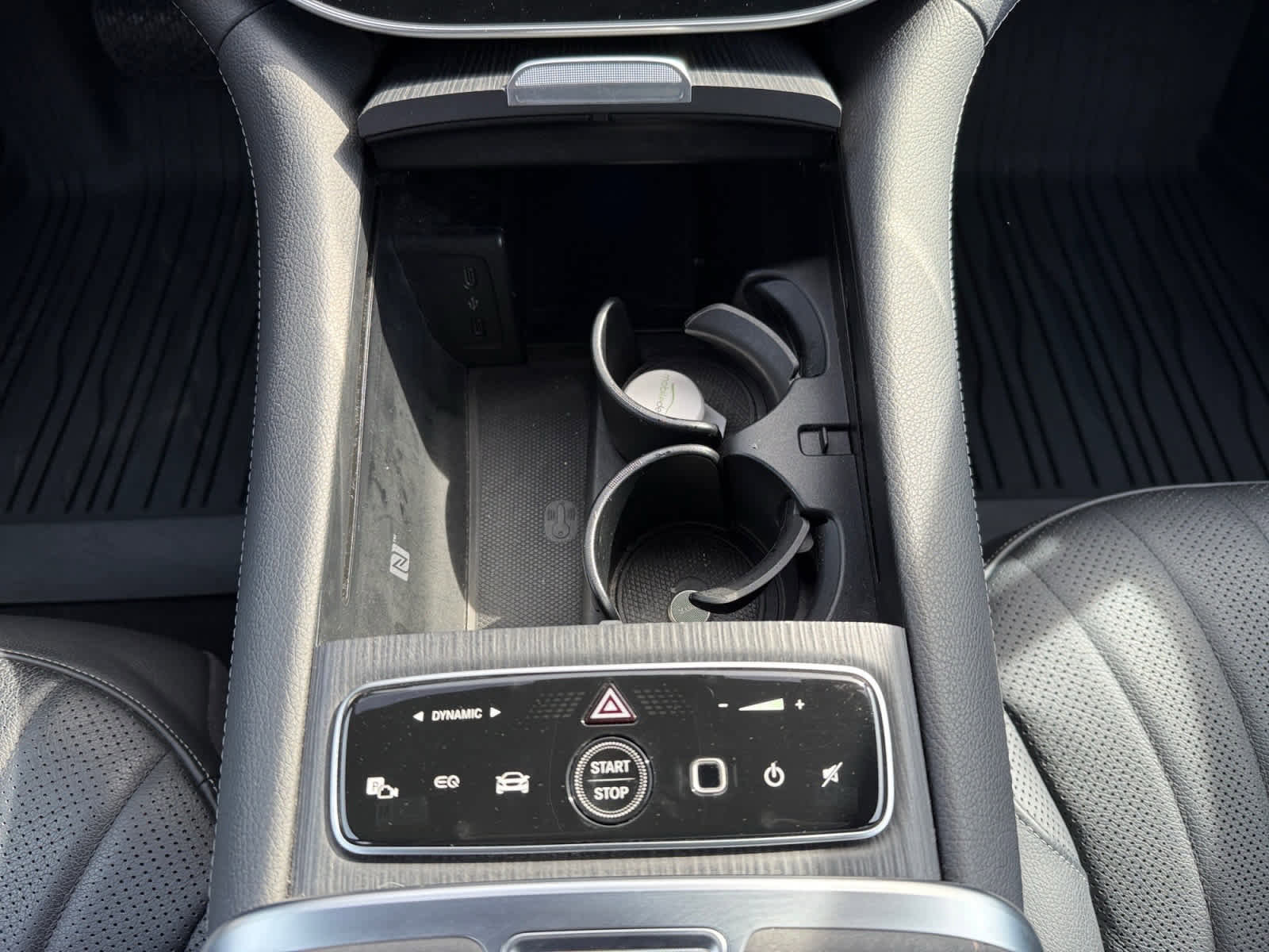 Certified 2022 Mercedes-Benz EQS 580 4MATIC Sedan image 15