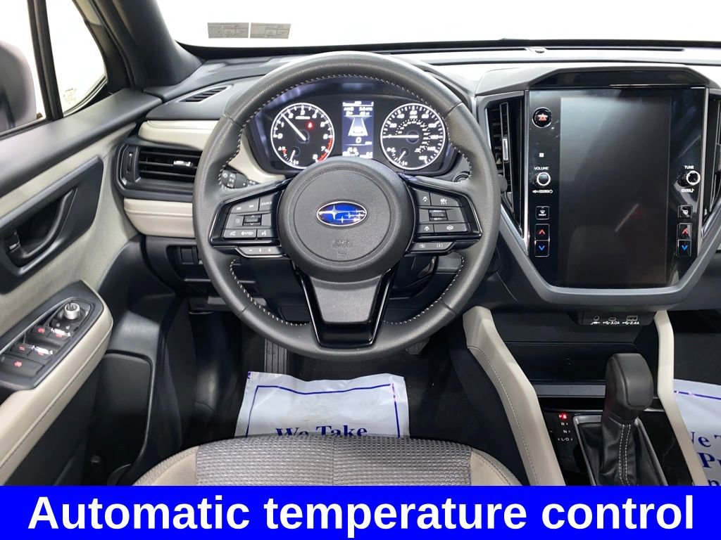 Used 2025 Subaru Forester Premium image 15