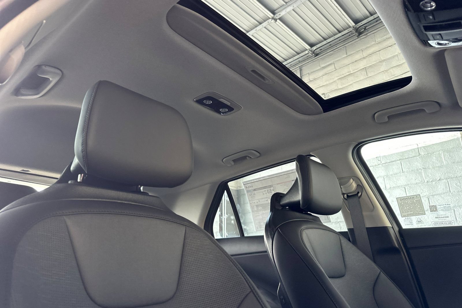 New 2026 Kia Niro FWD image 17