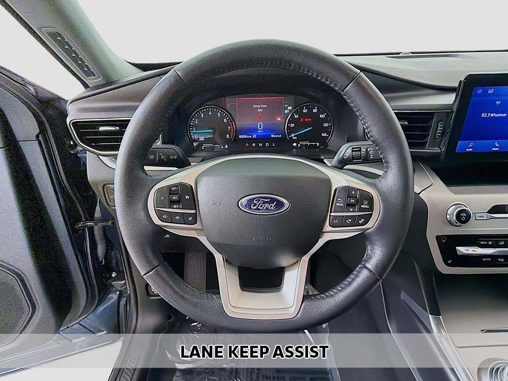 Used 2024 Ford Explorer XLT w/ Equipment Group 202A AWD/4WD image 3