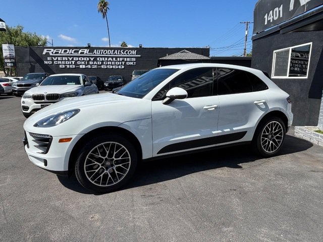 Used 2018 Porsche Macan AWD/4WD image 14