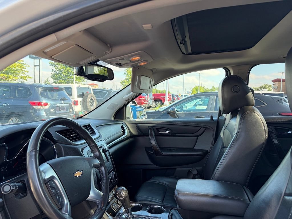 Used 2016 Chevrolet Traverse LTZ AWD/4WD image 14