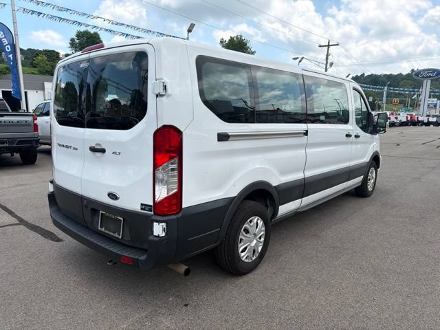 Used 2022 Ford Transit 350 XLT RWD image 9