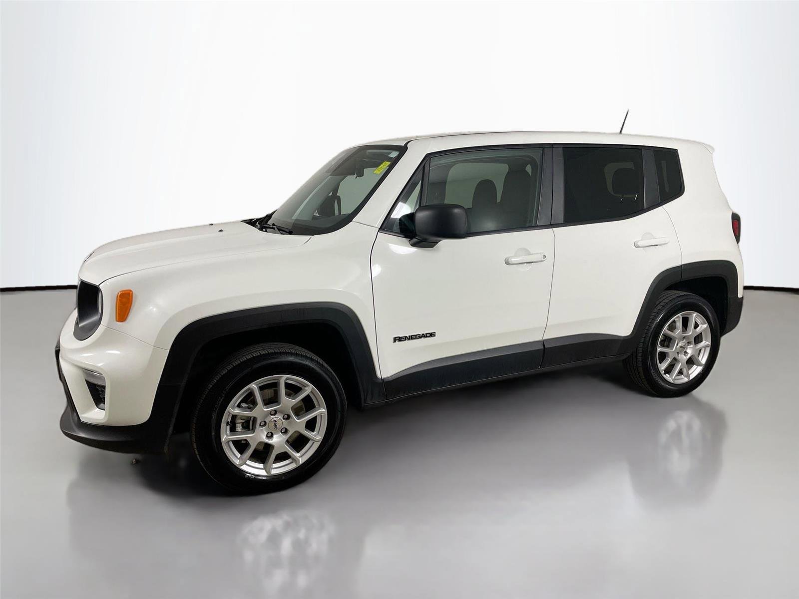 Used 2023 Jeep Renegade Latitude AWD/4WD image 8