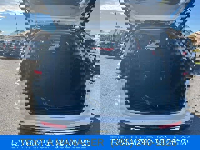 Used 2023 Jeep Grand Cherokee L Laredo w/ Luxury Tech Group I image 6