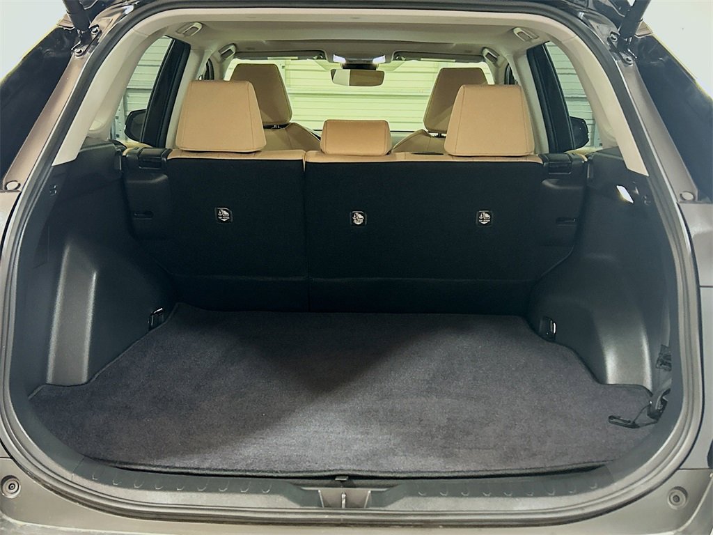 Used 2025 Toyota RAV4 XLE image 23