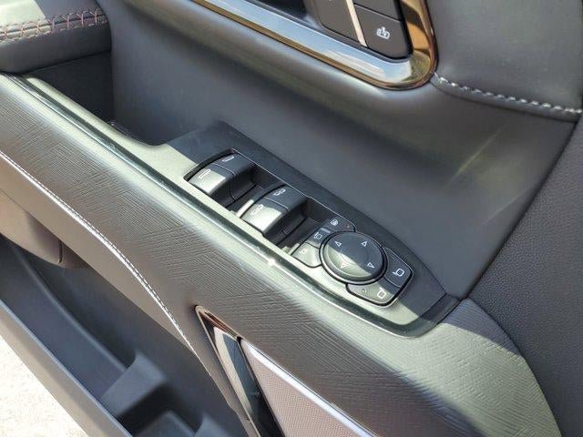 New 2026 GMC Sierra 2500 AT4X w/ AT4X AEV Edition AWD/4WD image 20