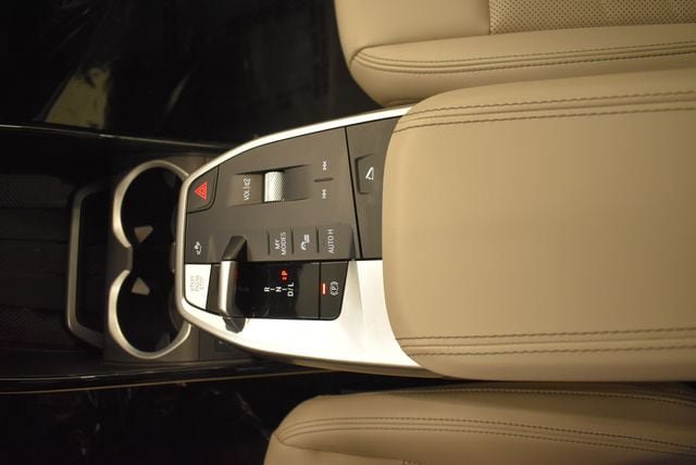 Used 2025 BMW X1 xDrive28i w/ Convenience Package AWD/4WD image 27