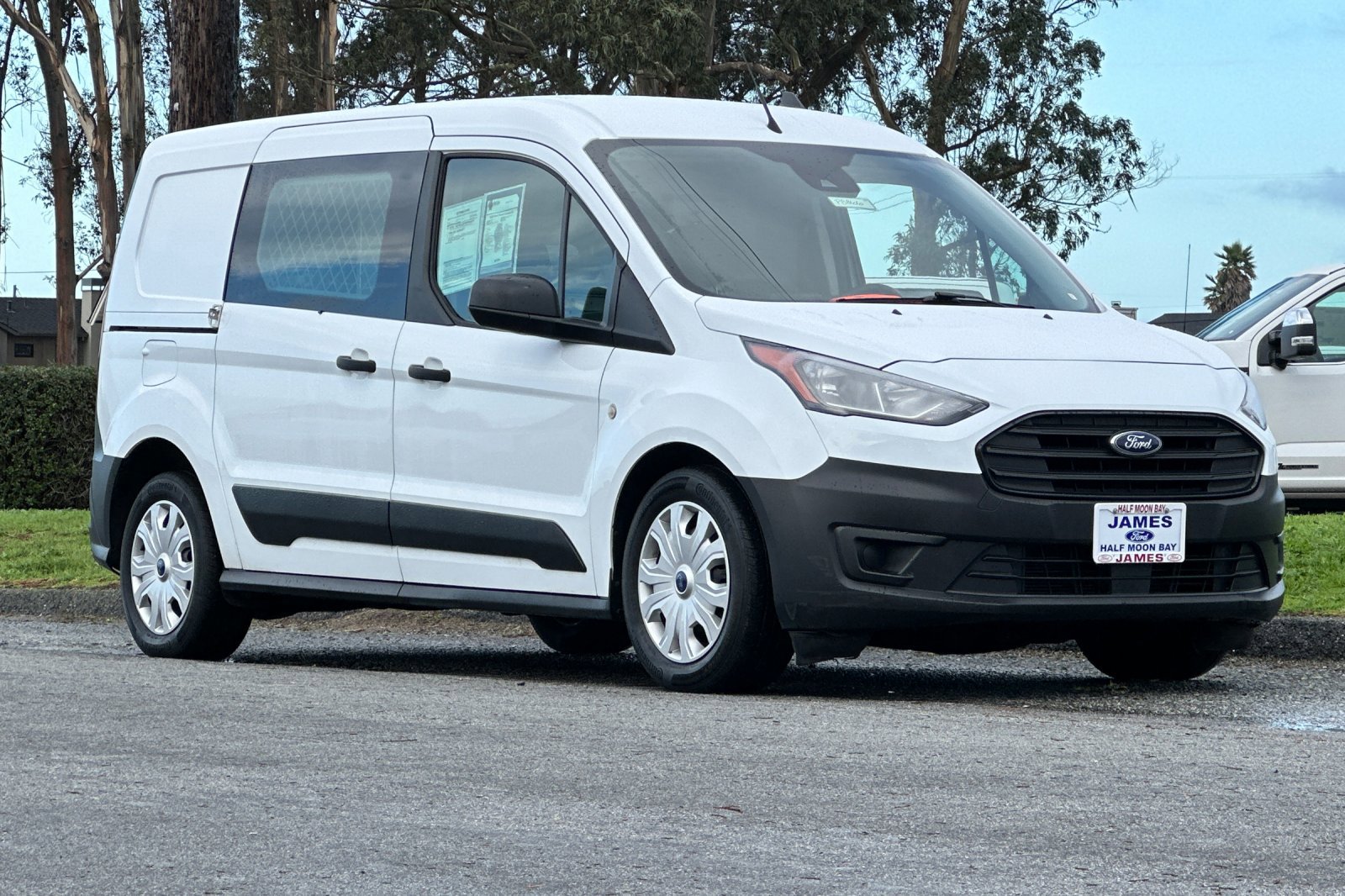 Used 2023 Ford Transit Connect XL image 7