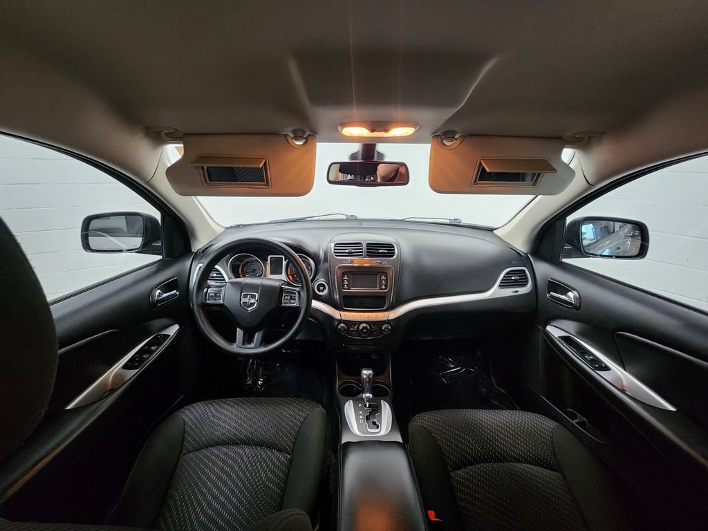 Used 2019 Dodge Journey SE FWD image 26