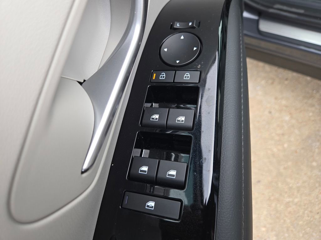 New 2026 Hyundai Tucson Limited image 19