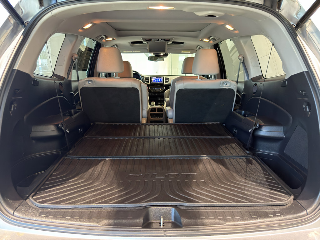 Used 2018 Honda Pilot Elite image 21