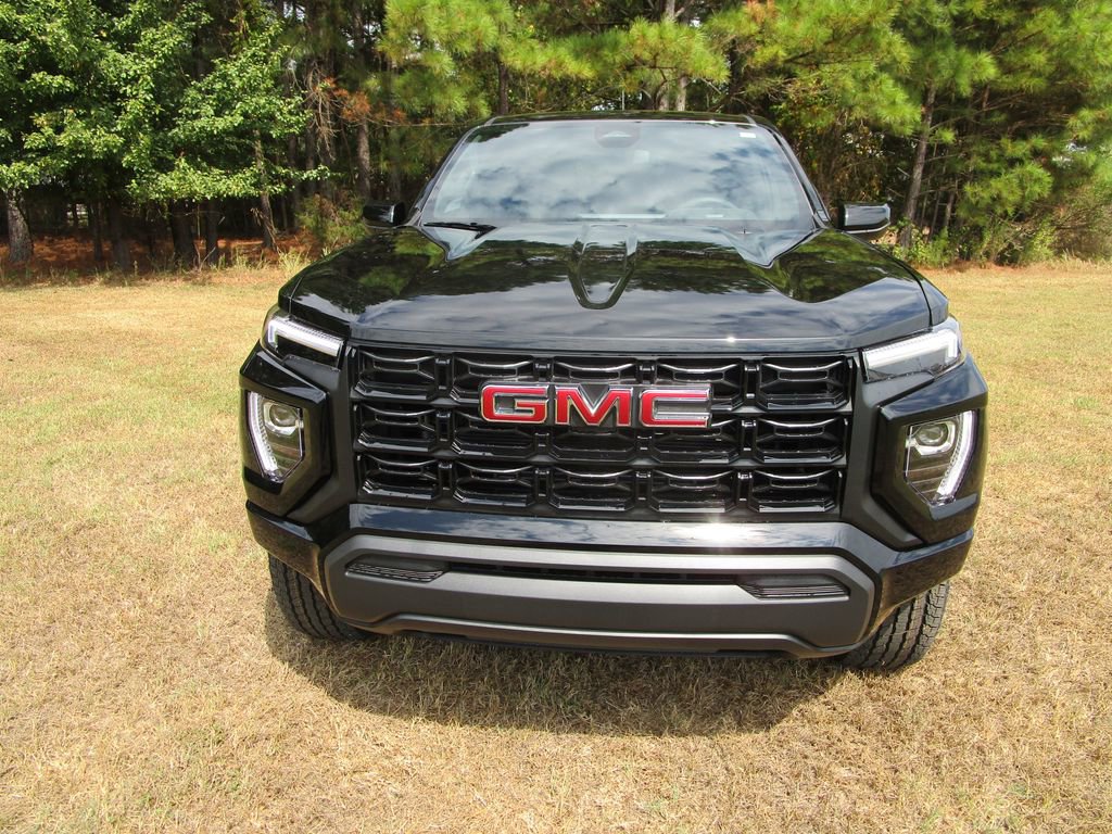 New 2026 GMC Canyon Elevation image 4