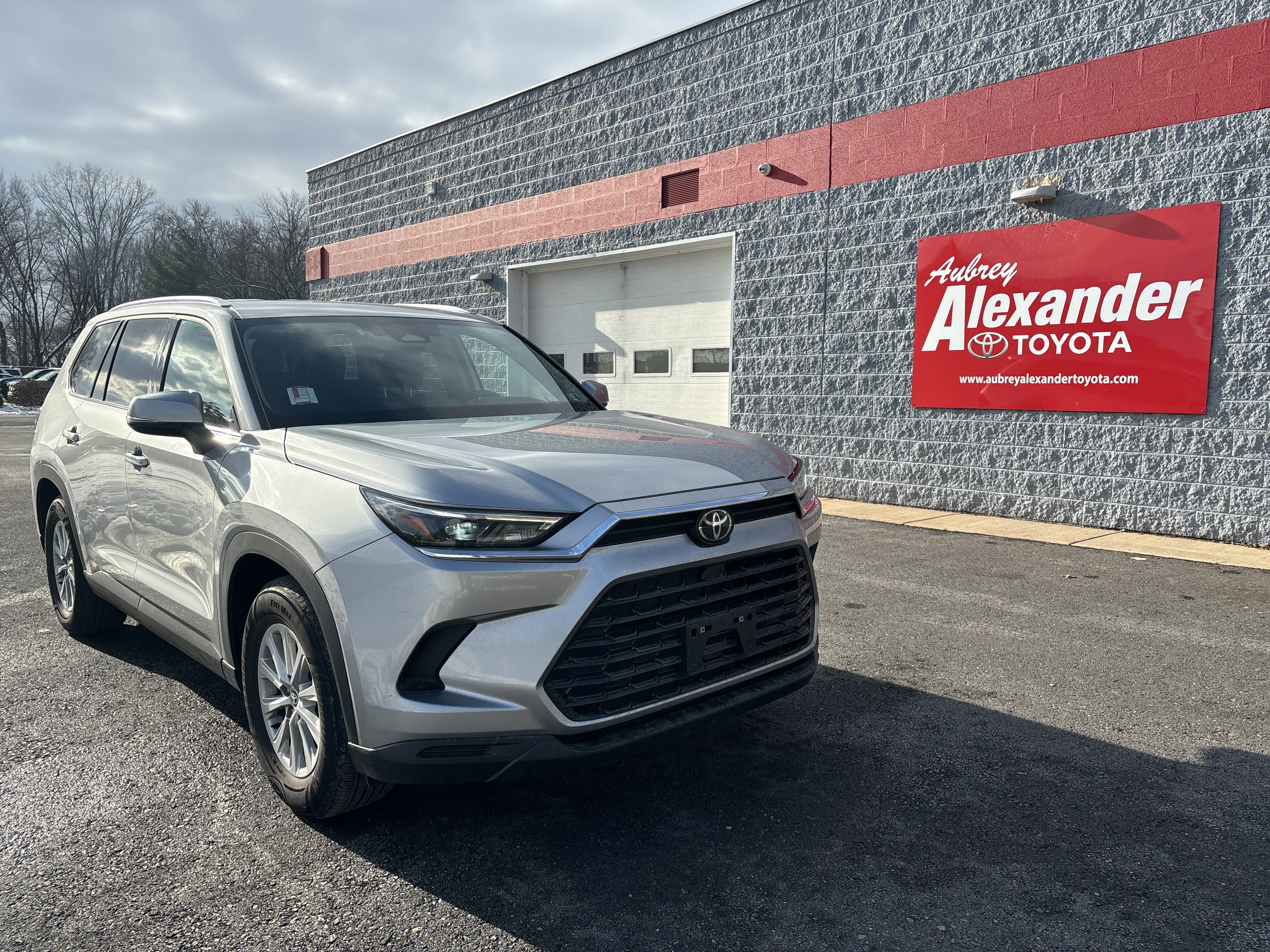 Used 2025 Toyota Grand Highlander AWD