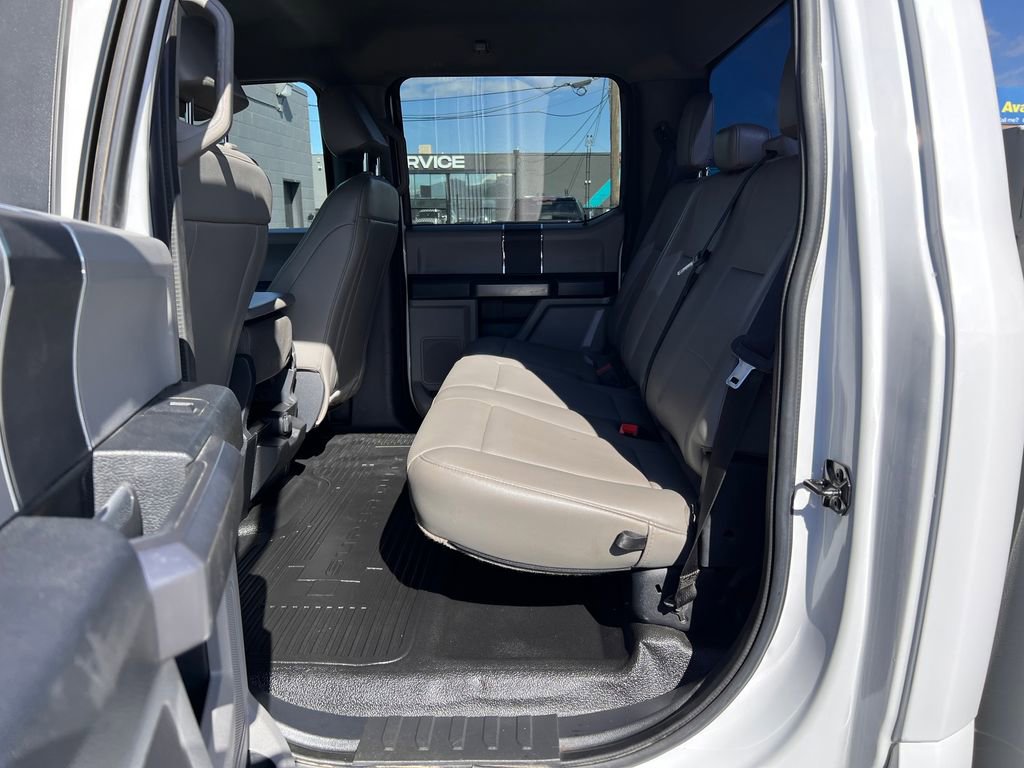 Used 2022 Ford F550 4x4 Crew Cab Super Duty w/ Power Equipment Group image 17