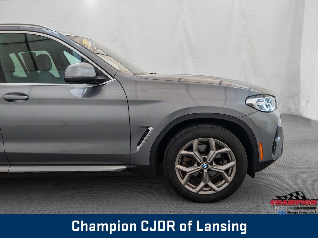 Used 2024 BMW X3 xDrive30i w/ Convenience Package image 3