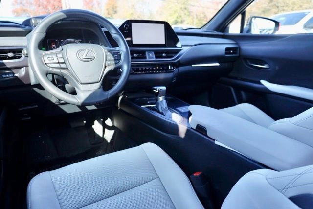 Used 2024 Lexus UX 250h F Sport image 33