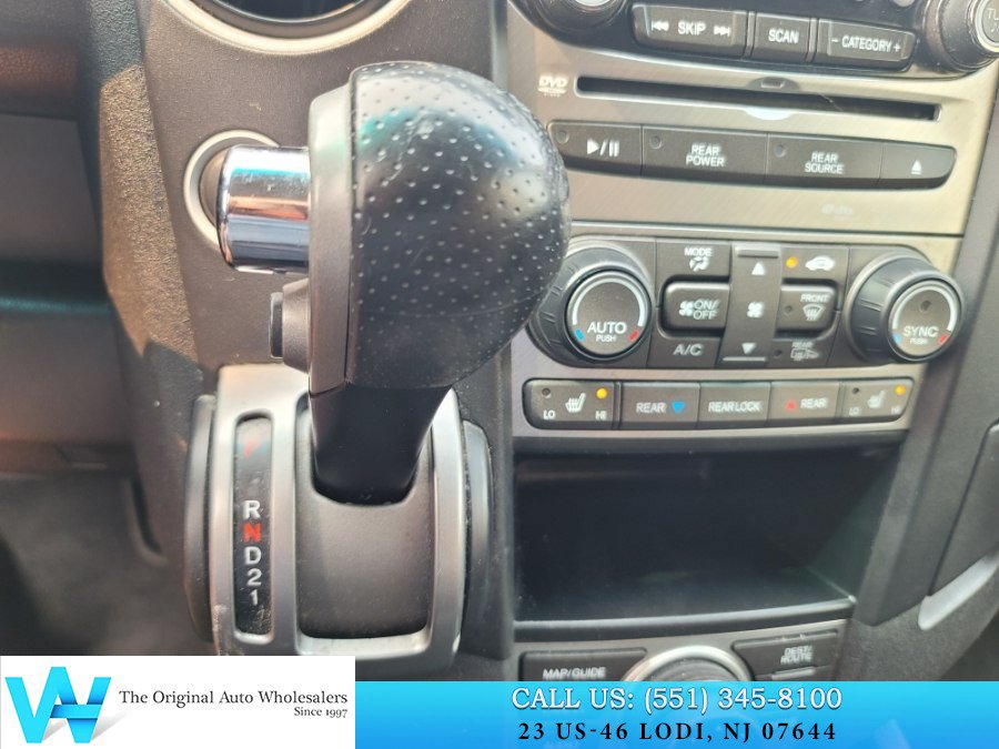 Used 2013 Honda Pilot Touring image 24