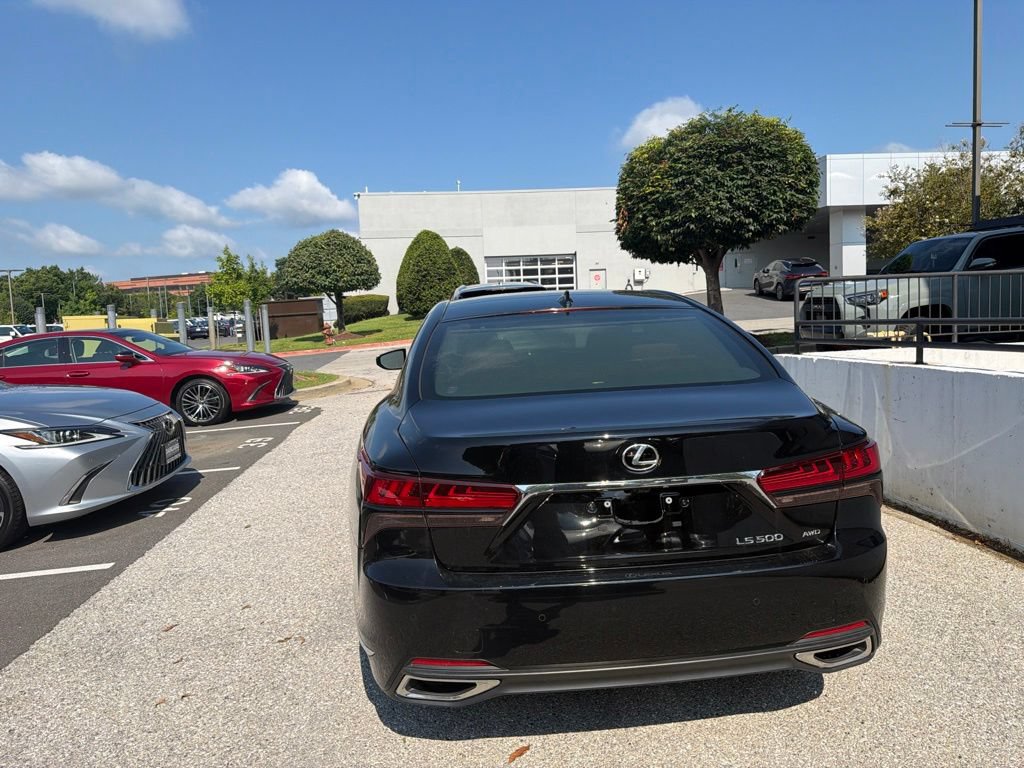 Used 2023 Lexus LS 500 AWD w/ Luxury Package image 15