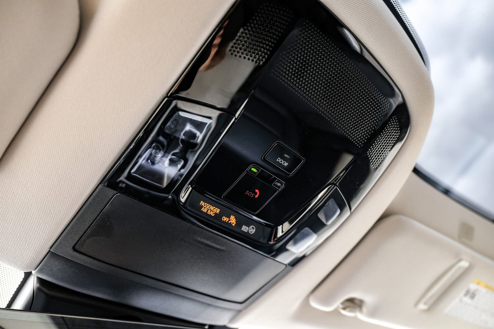 Used 2023 Lexus RZ 450e Premium w/ Technology Package image 29