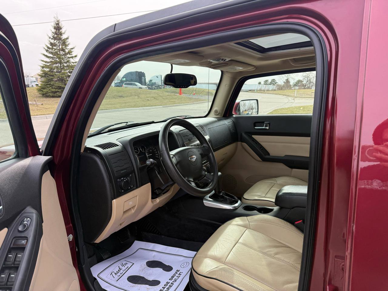 Used 2009 HUMMER H3T Alpha image 12