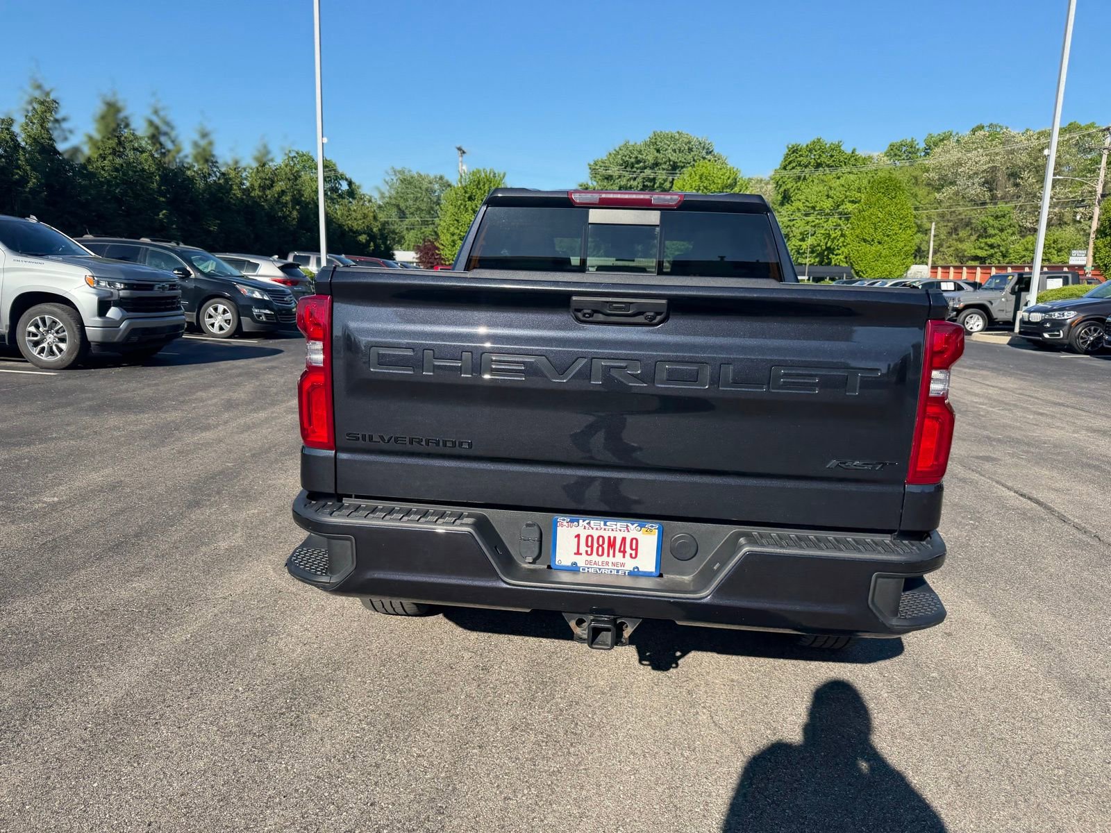 Used 2023 Chevrolet Silverado 1500 RST w/ Convenience Package II AWD/4WD image 4
