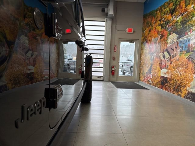 New 2026 Jeep Gladiator Willys image 14