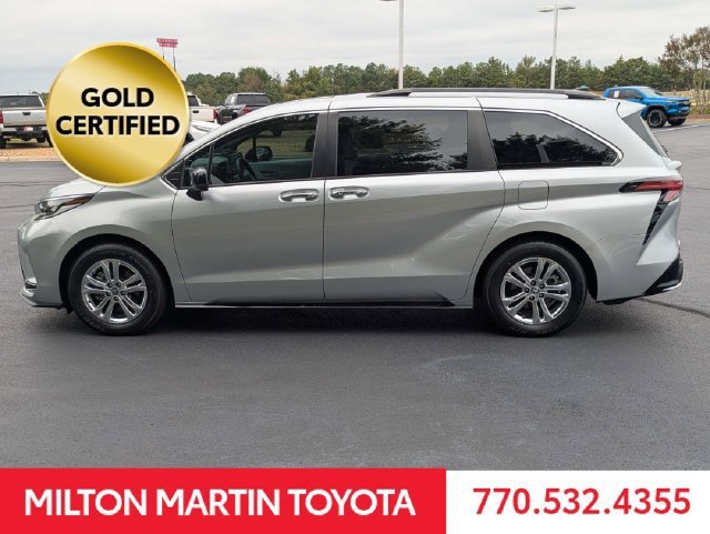 Certified 2023 Toyota Sienna XSE w/ XSE Plus Package AWD/4WD image 8