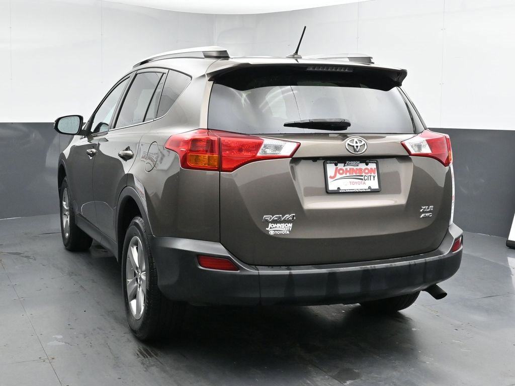 Used 2015 Toyota RAV4 XLE image 6