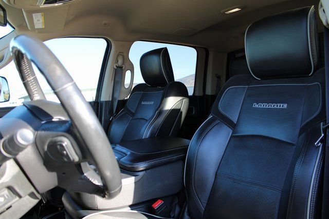 Used 2020 RAM 3500 Laramie image 19