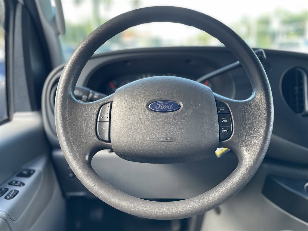 Used 2007 Ford E-350 and Econoline 350 XL image 22