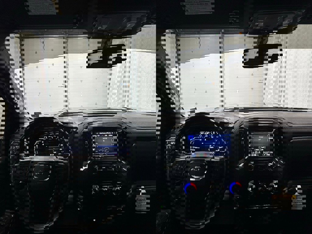 Used 2022 GMC Sierra 2500 AT4 image 17