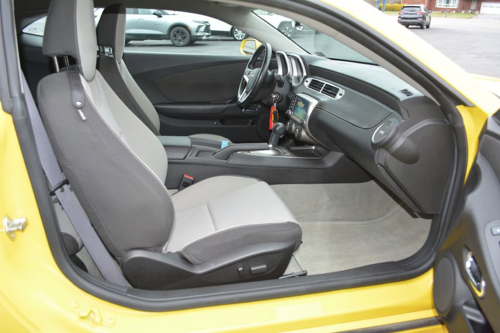 Used 2014 Chevrolet Camaro LT w/ RS Package image 8