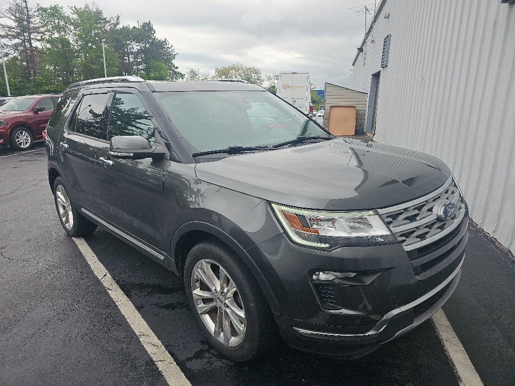 Used 2018 Ford Explorer Limited AWD/4WD image 2
