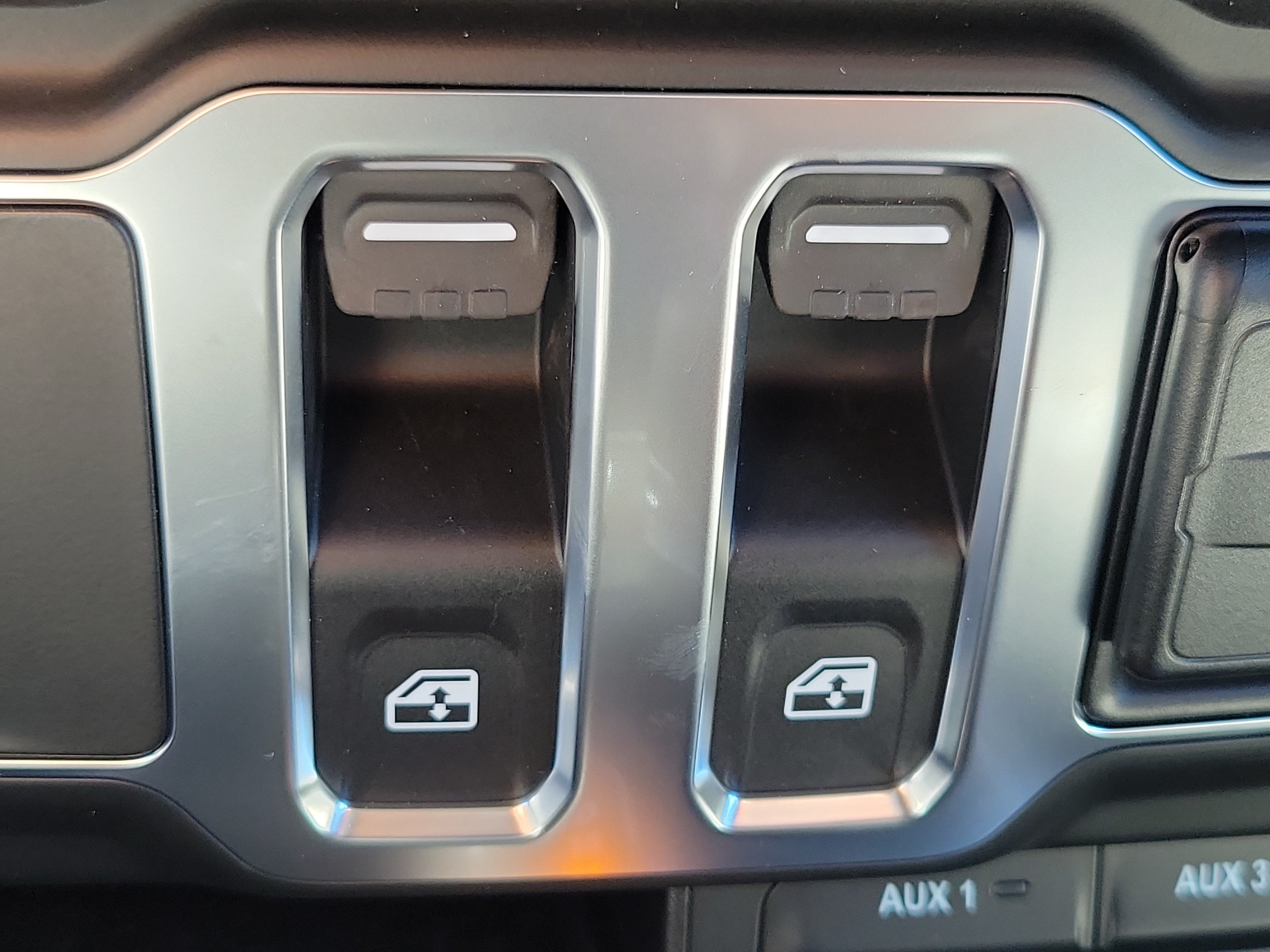 New 2026 Jeep Wrangler Sport AWD/4WD image 19