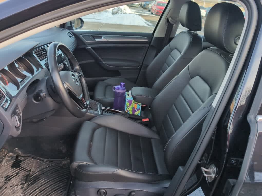 Used 2019 Volkswagen Golf Alltrack SEL image 9