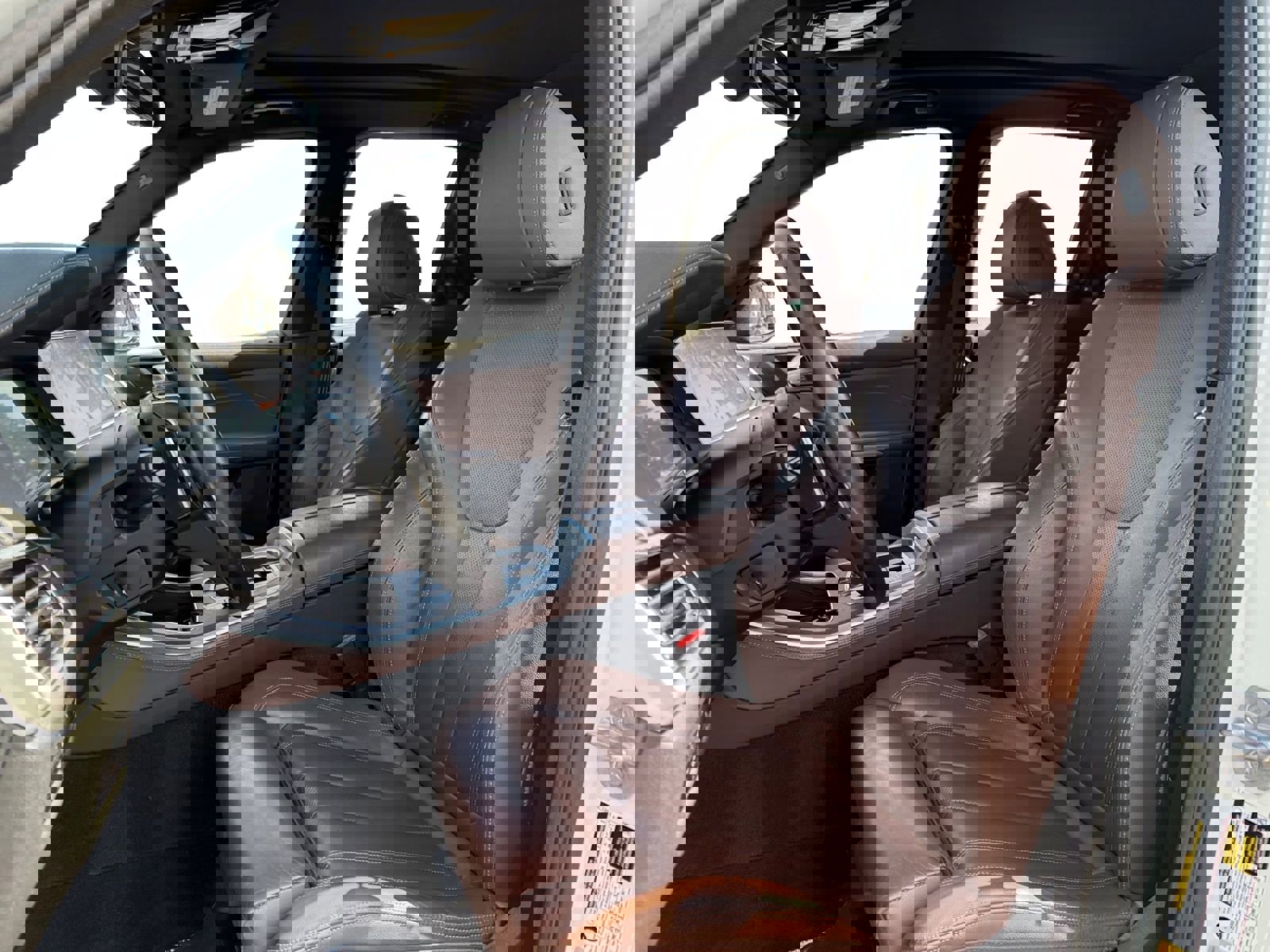 Used 2022 BMW X5 sDrive40i w/ Premium Package image 9